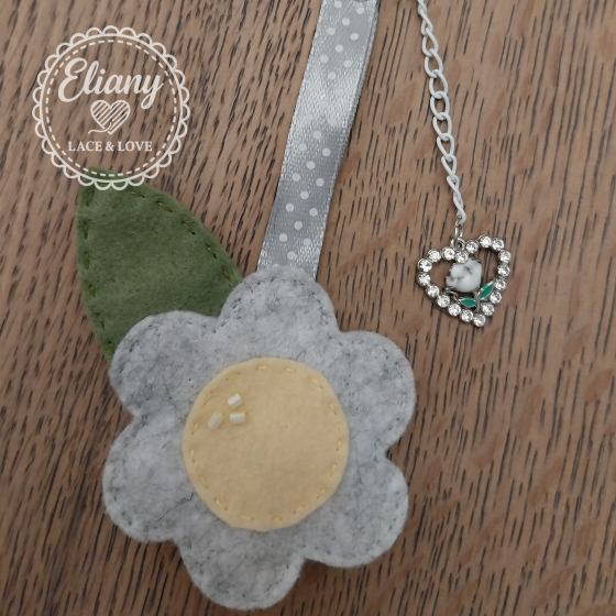 Portachiavi/charms in feltro