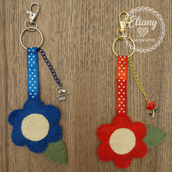 Portachiavi/charms in feltro