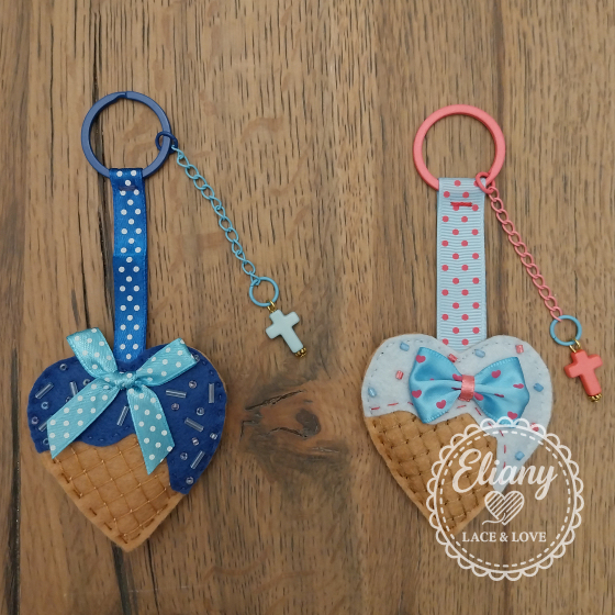 Charms per borse o portachiavi cuori gelato ricamati