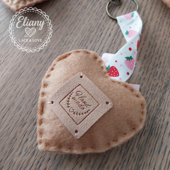 Charms per borse o portachiavi cuori gelato ricamati