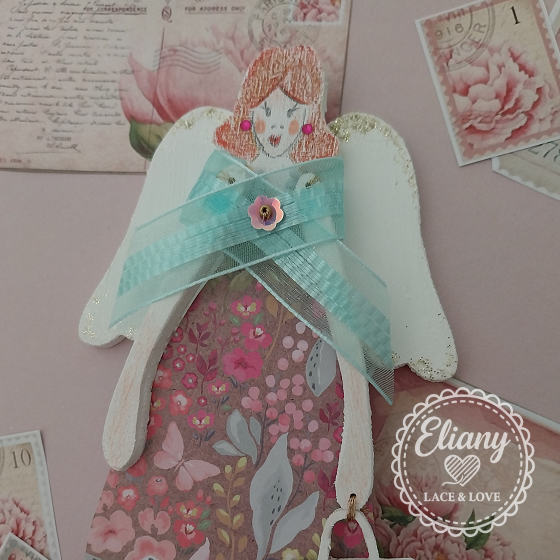 angeli in legno e carta scrapbooking