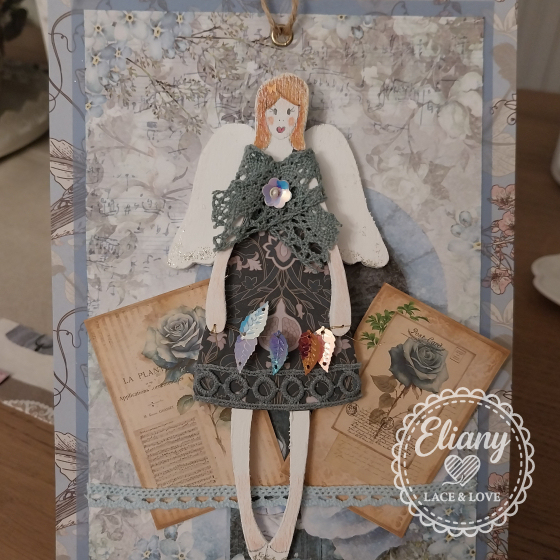 angeli in legno e carta scrapbooking