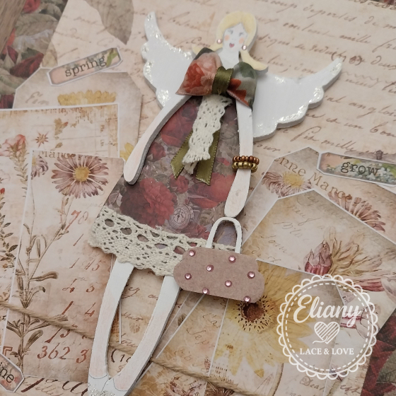 angeli in legno e carta scrapbooking