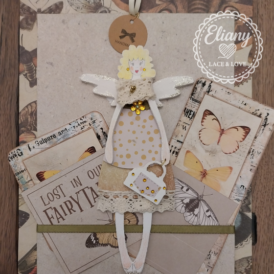 angeli in legno e carta scrapbooking