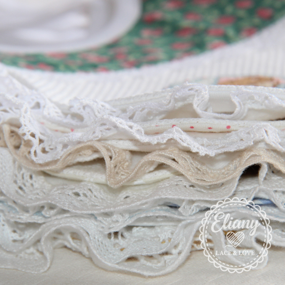Bavaglie beb� ricamate a punto croce, Cherished Teddy