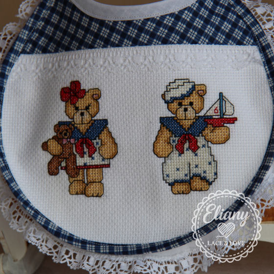 Bavaglie beb� ricamate a punto croce, Cherished Teddy