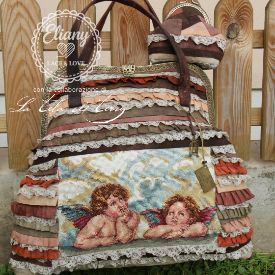 Borsa fatta a mano con punto croce