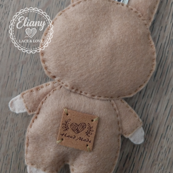 Charms per borsetta handmade in pannolenci nocciola