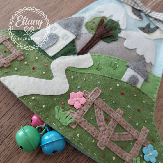 decorazioni feltro campana di primavera