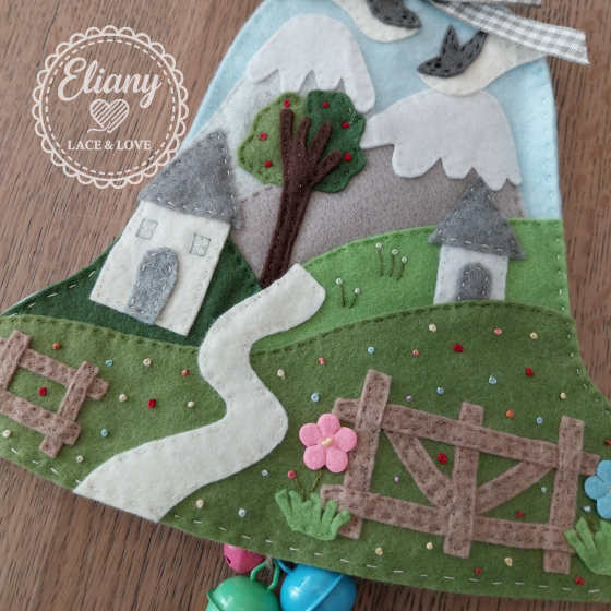decorazioni feltro campana di primavera