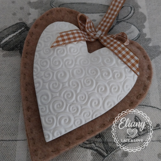 cuori decorazioni per cucina in feltro e gesso