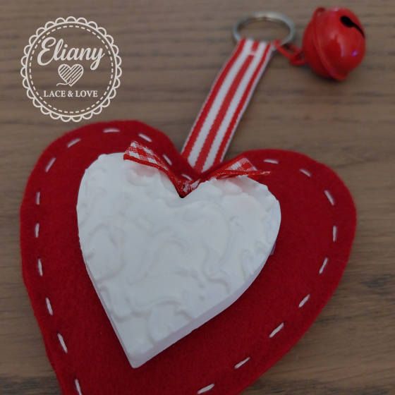 cuori decorazioni per cucina in feltro e gesso