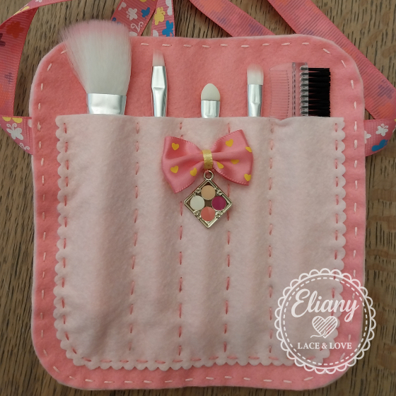porta pennelli da trucco bambina in feltro
