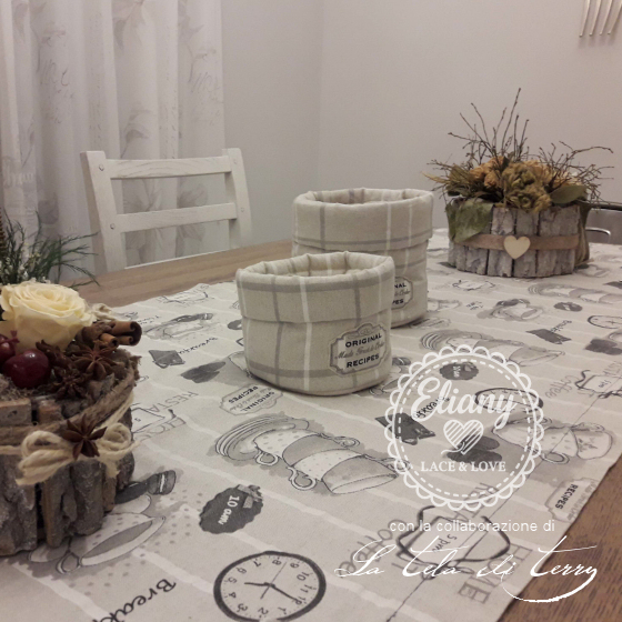 Set cucina runner, presine, cestini e cuscino coordinato 