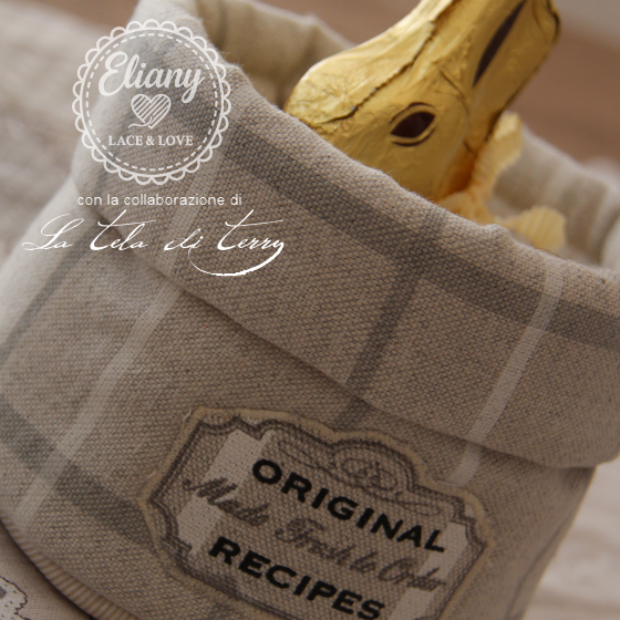 Set cucina runner, presine, cestini e cuscino coordinato 