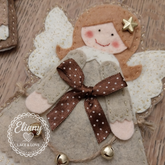 Angeli natalizi Lace & Star Angels in feltro fatti a mano