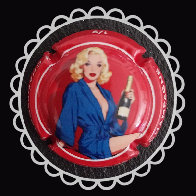 Capsula francese generica - Collezione Les Pin-Up vintage 2026