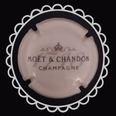 Mo�t & Chandon Champagne